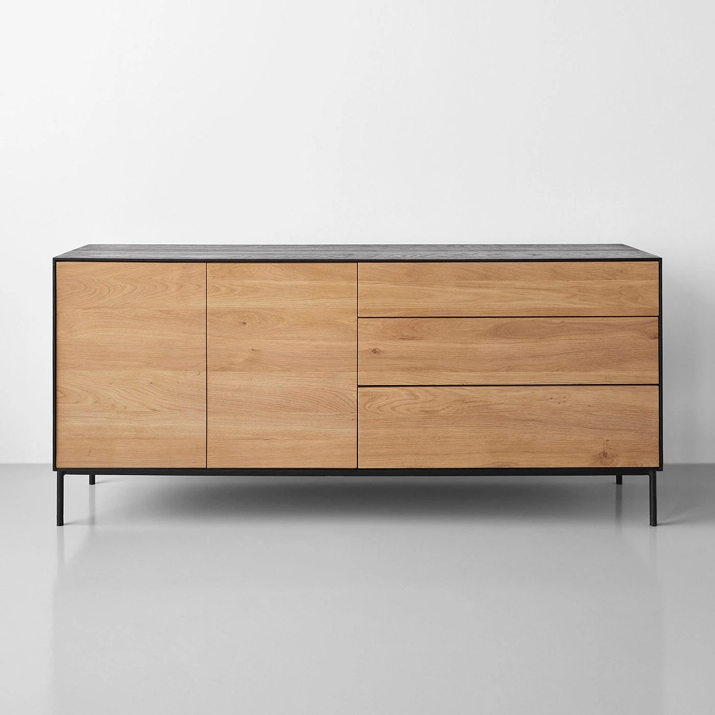 Blackbird Sideboard