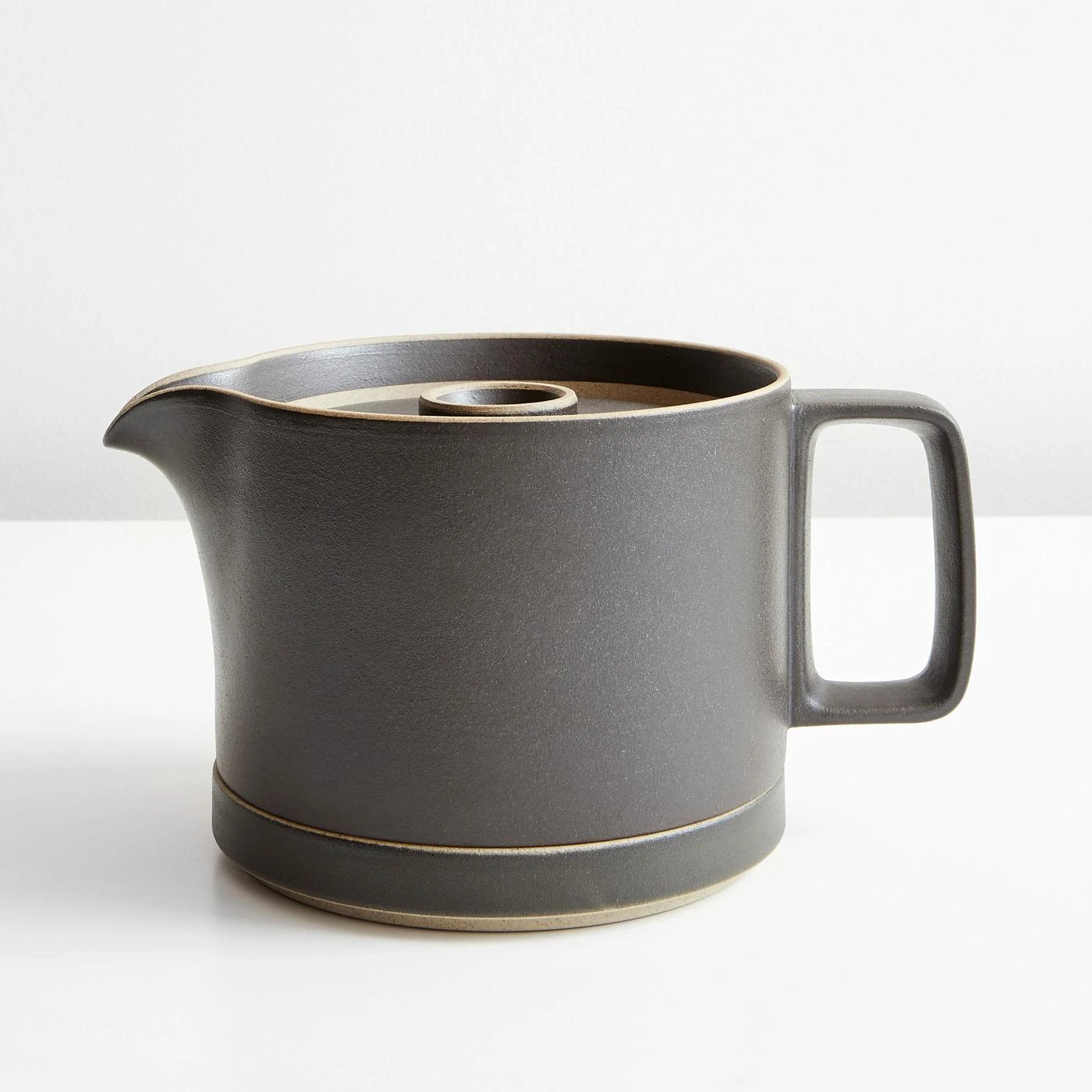 Hasami Black Teapot 40oz - Image 2