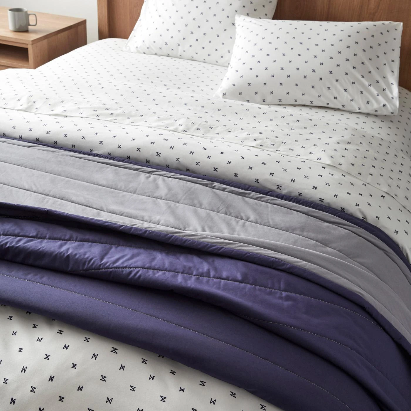 Sashi Geo Navy Sheets - Image 6