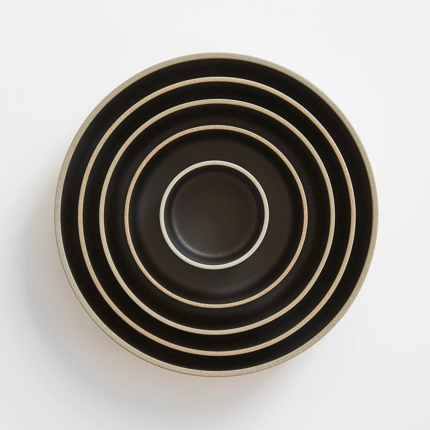 Hasami Black Bowl 7.5" - Image 7