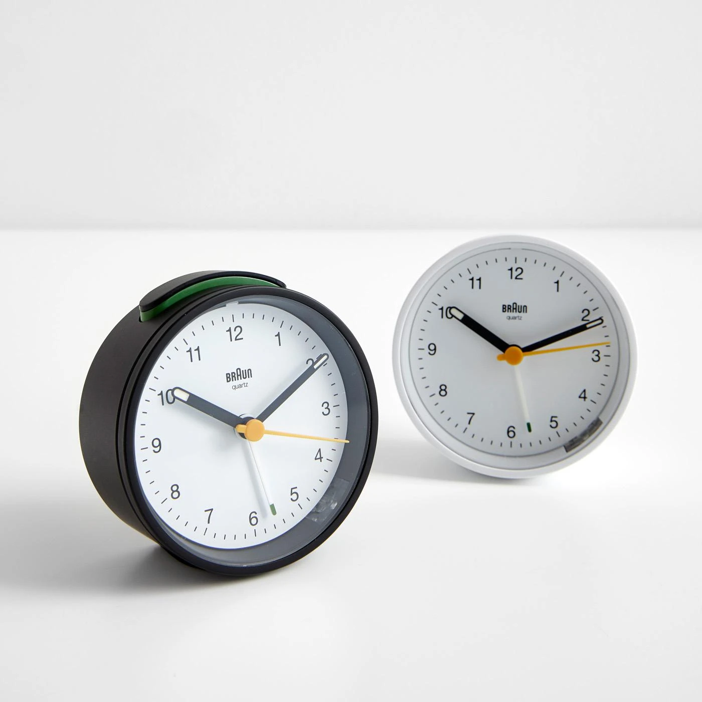 Braun Black Classic Round Alarm Clock - Image 3