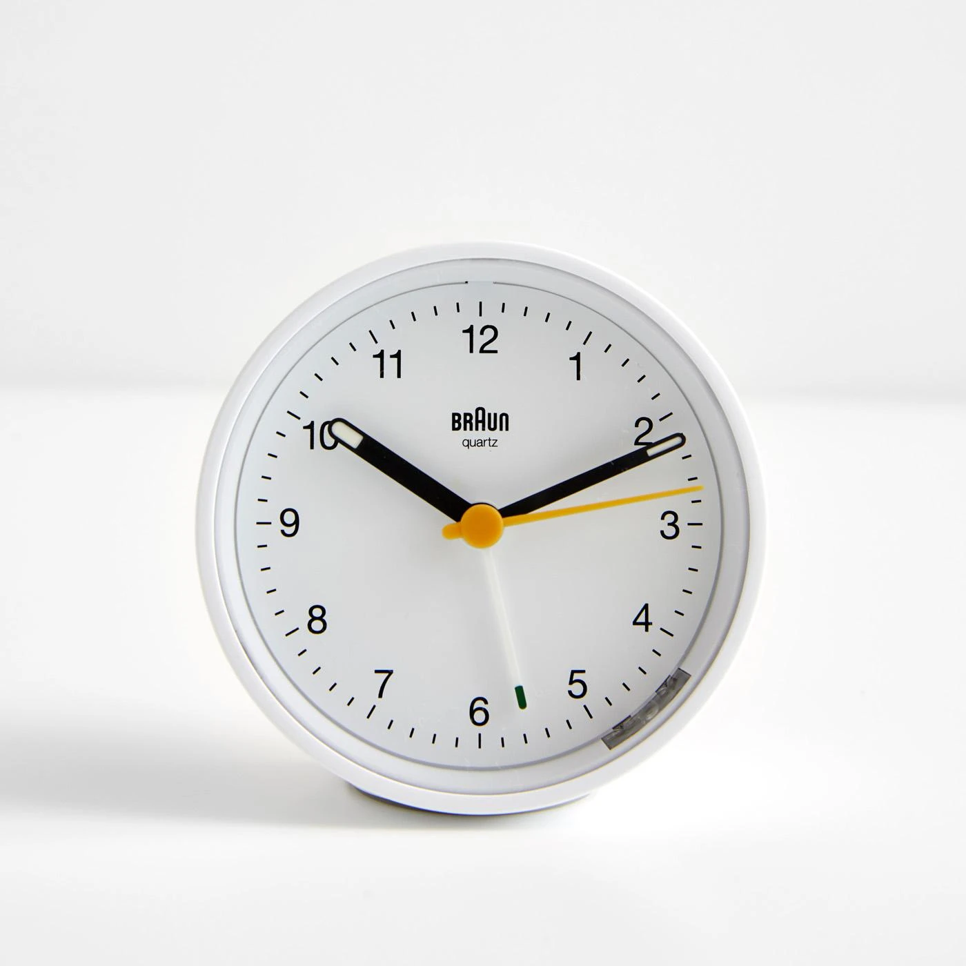 Braun White Classic Round Alarm Clock