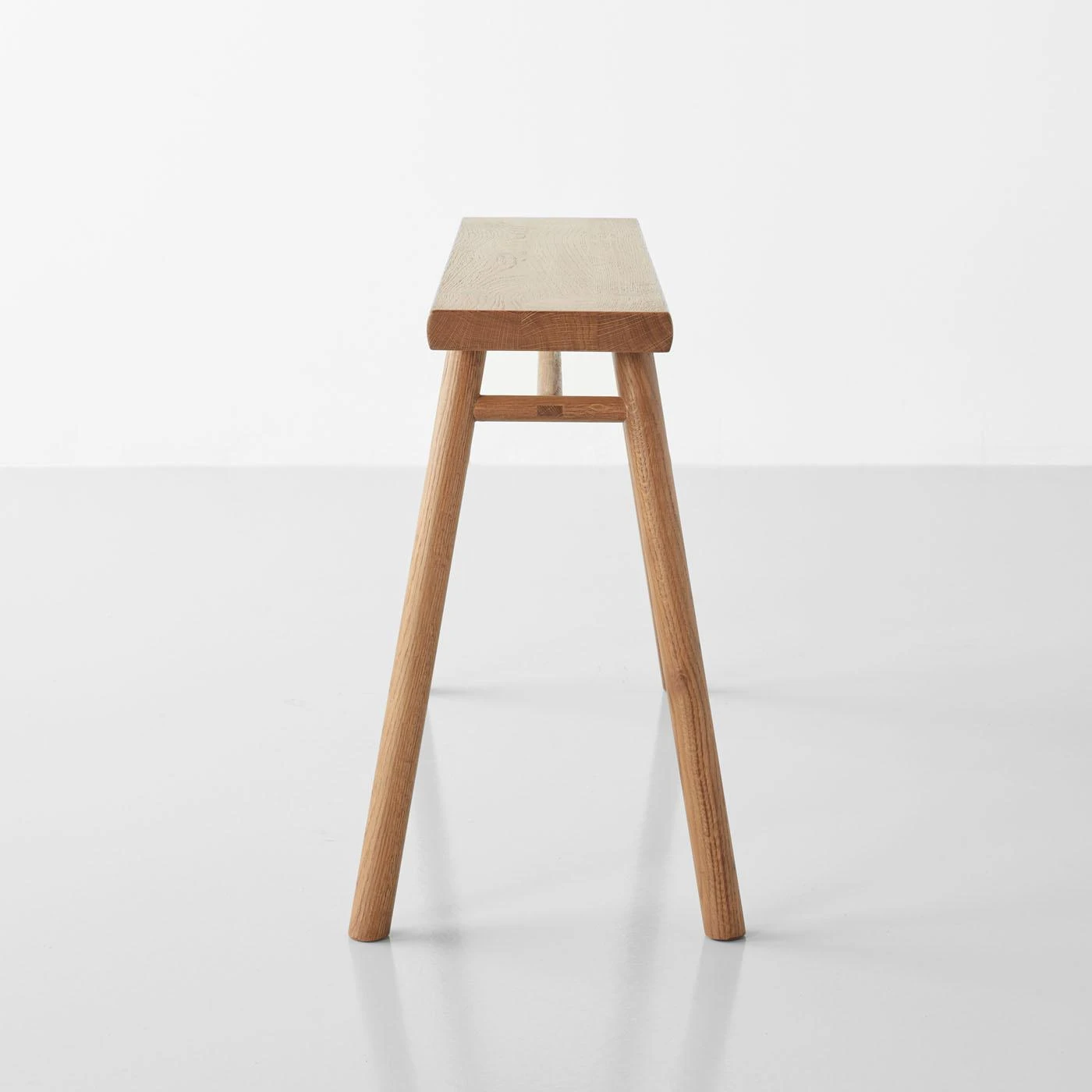 Wing Sienna Stand - Image 3