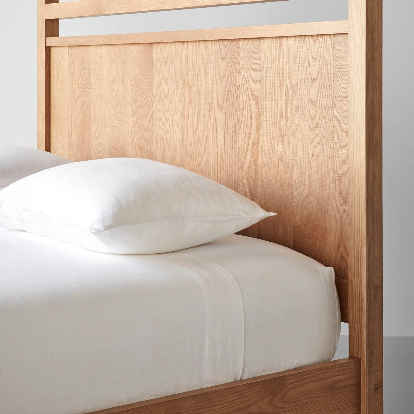 White Linen Pillowcase Set - Image 3