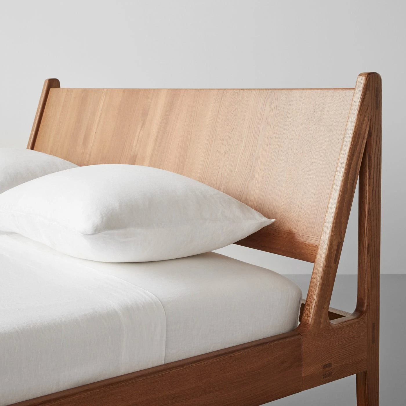 White Linen Sheets - Image 10