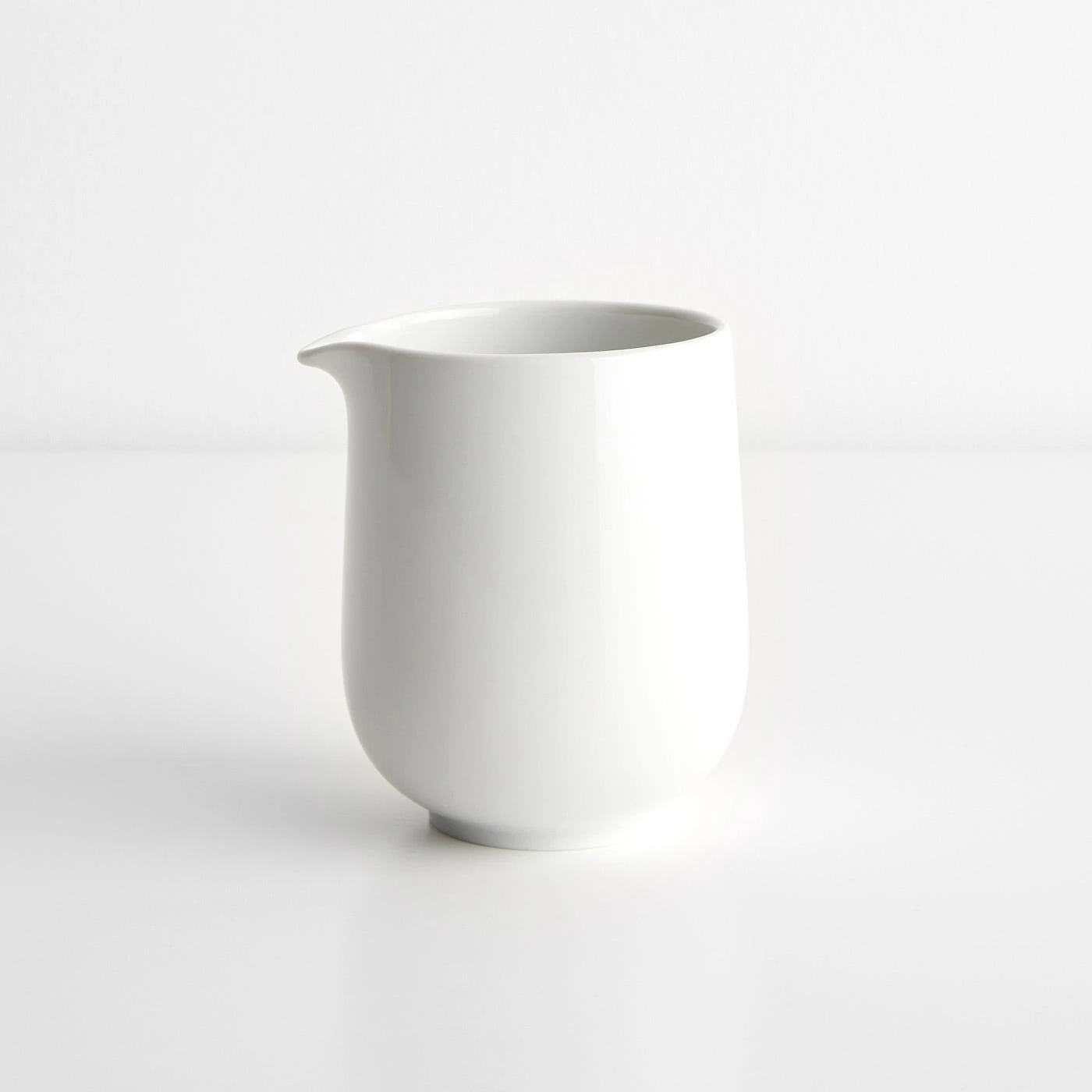 Moon White Creamer - Image 2