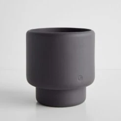 Botany Black Medium Planter