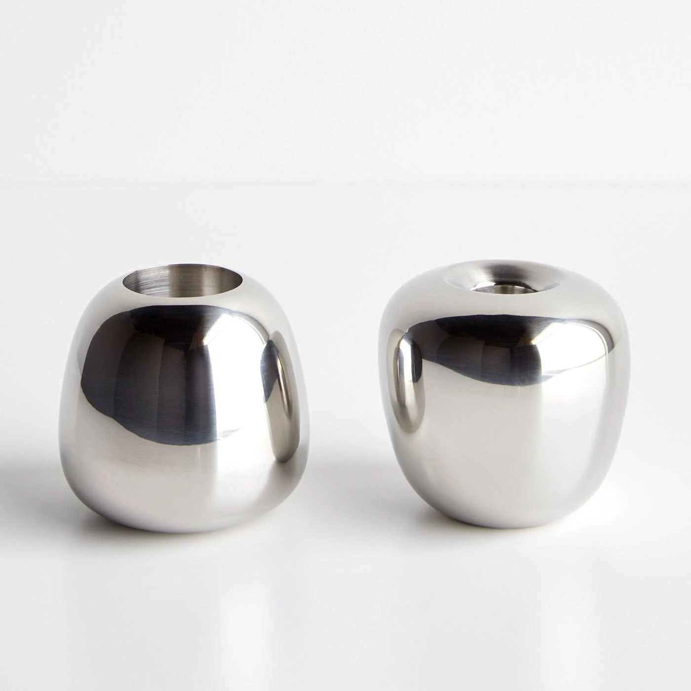 Ora Steel Large Candleholder - Image 3