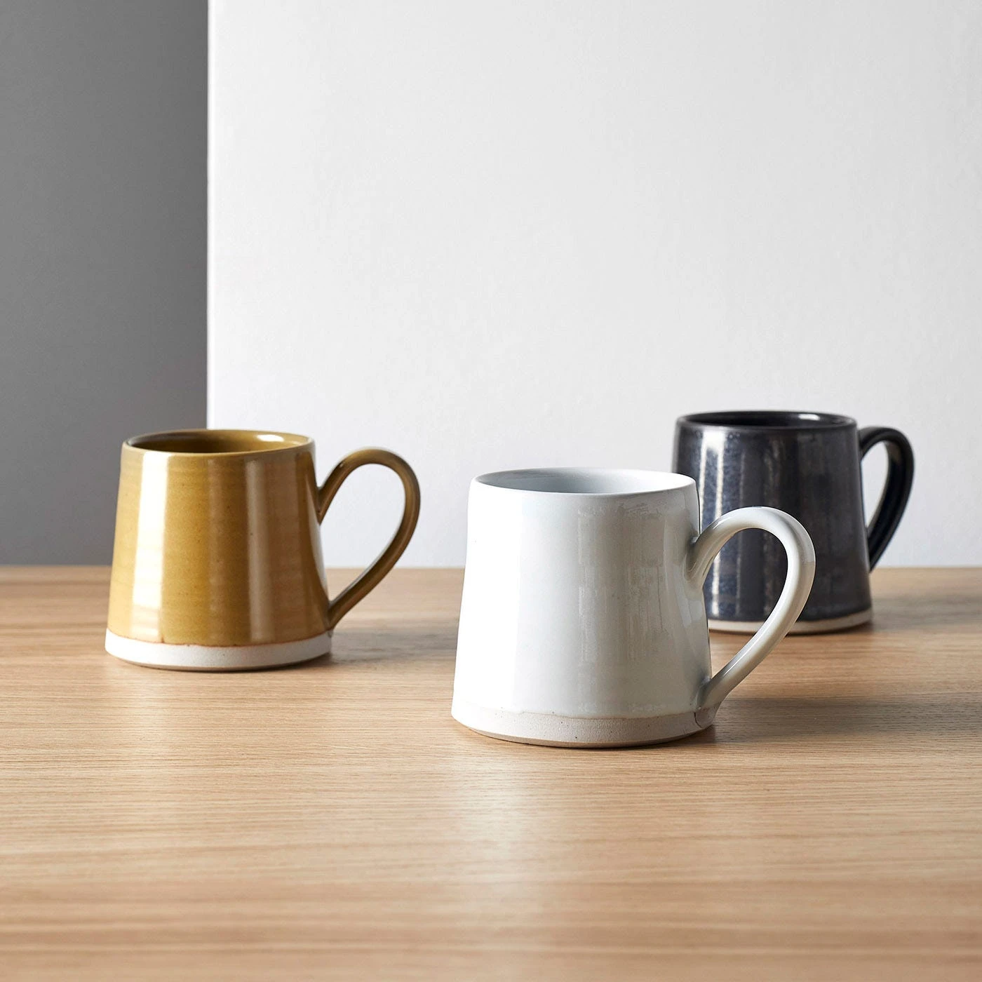 Thrown Gloss Black Mug - Image 4