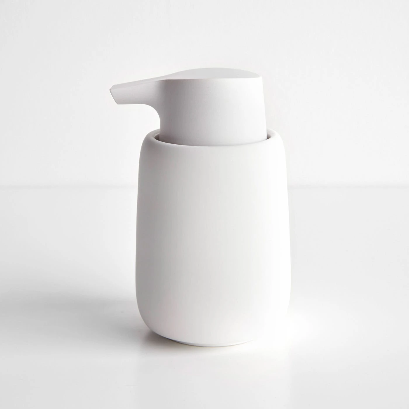 Sono White Soap Dispenser