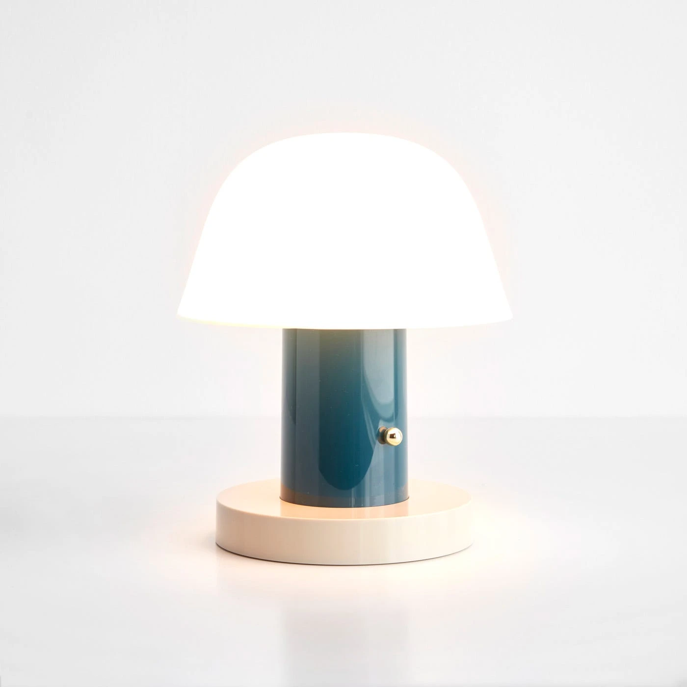 Setago Twilight And Sand Portable Lamp - Image 4