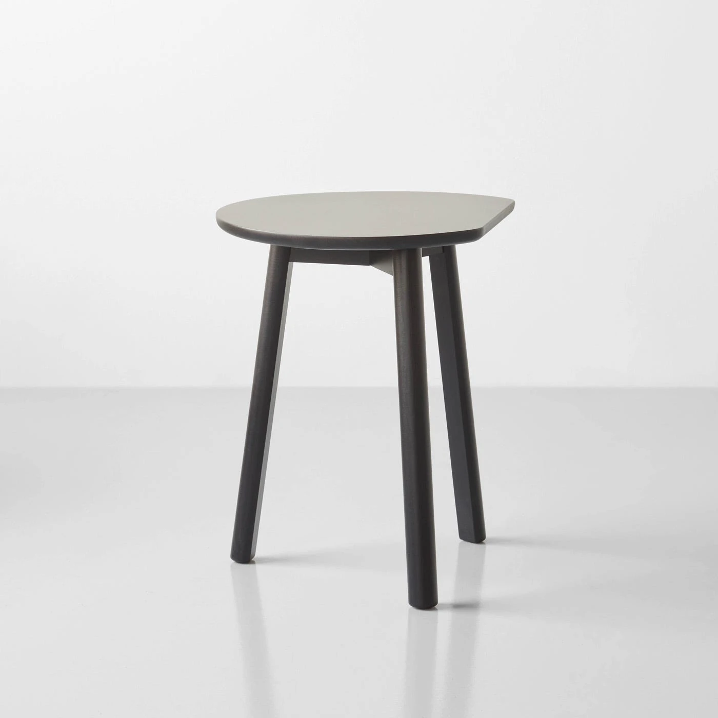 YYY Black Coffee Table 17.75"