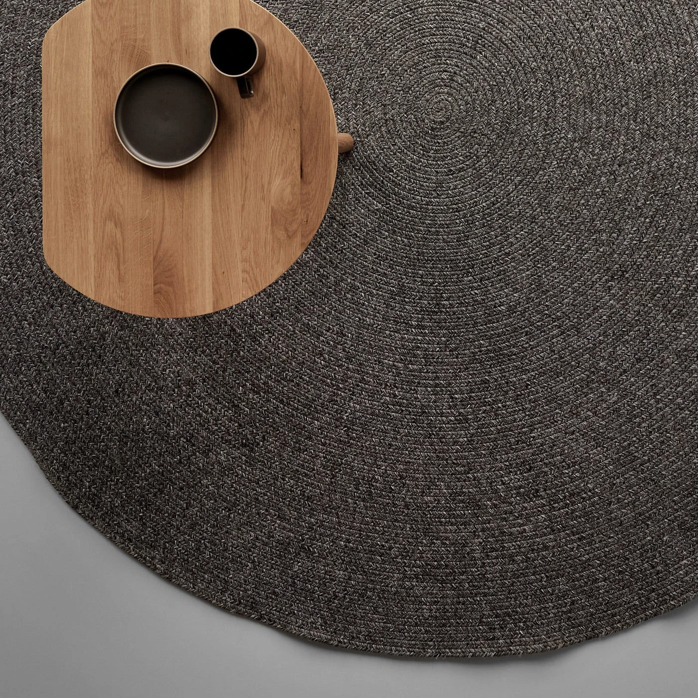 Tate Graphite Braided Round Rug 7'6" - Image 3