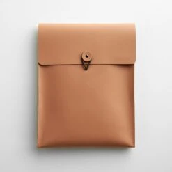 Clay Leather Vertical Case