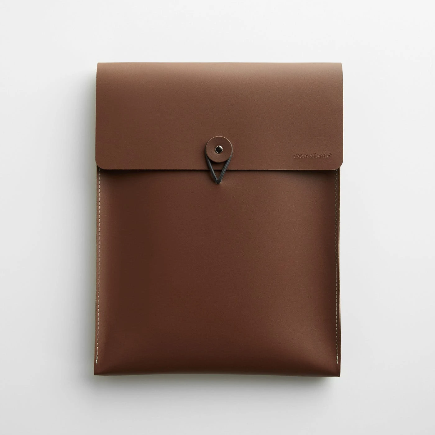 Pecan Leather Vertical Case