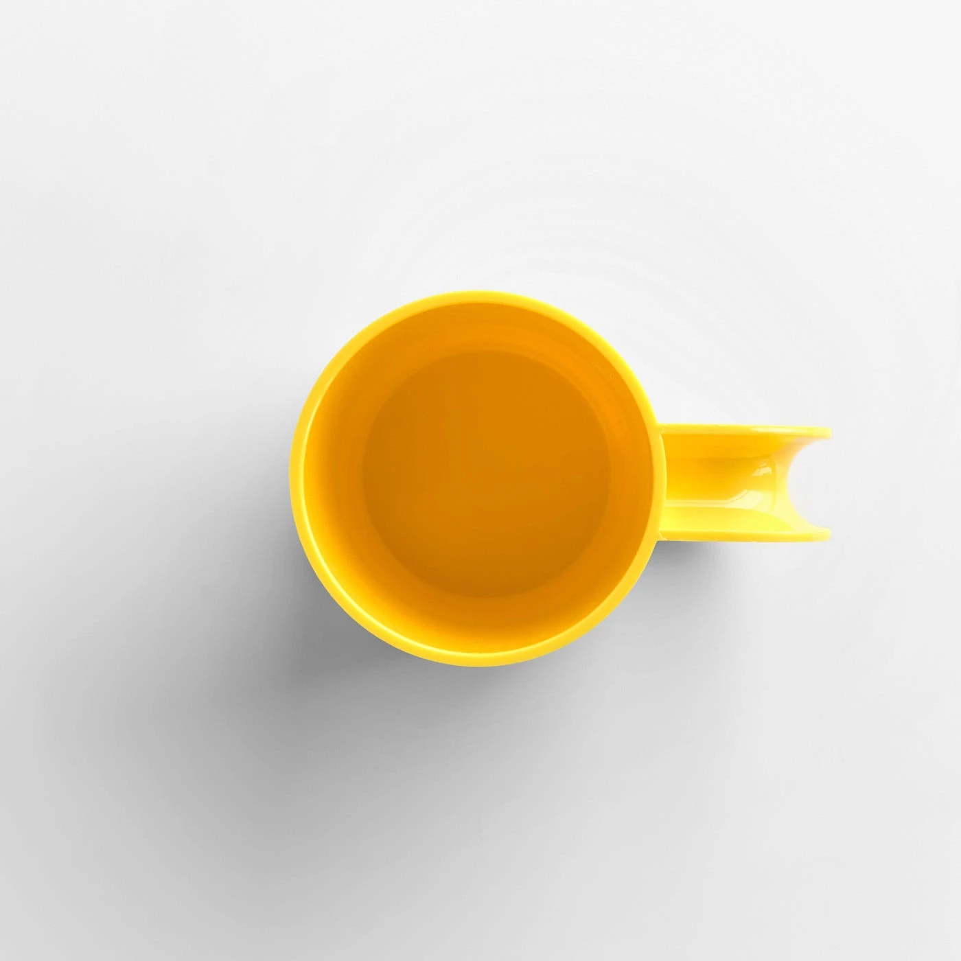 Heller Yellow Mugs Set Of 6 - Image 4