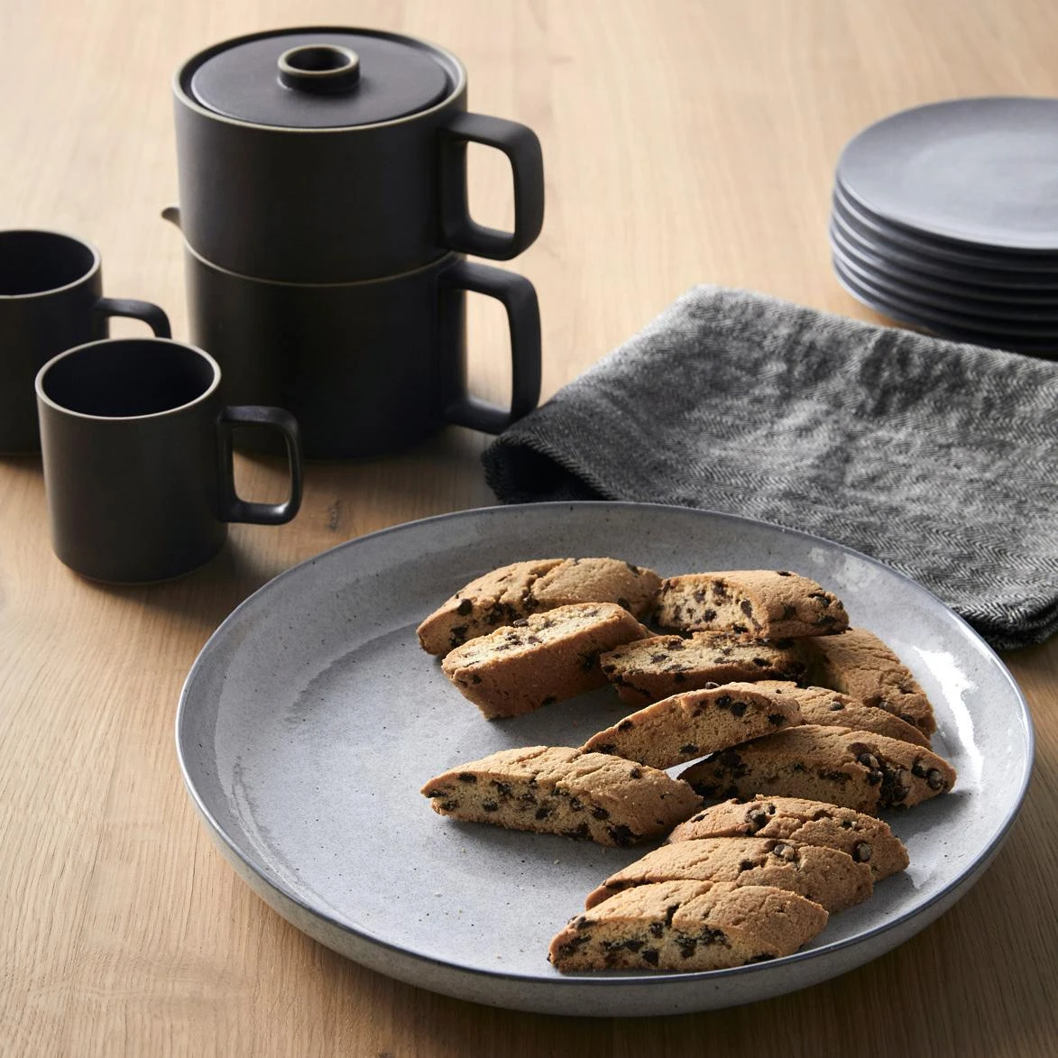 Hasami Black Teapot 40oz - Image 13