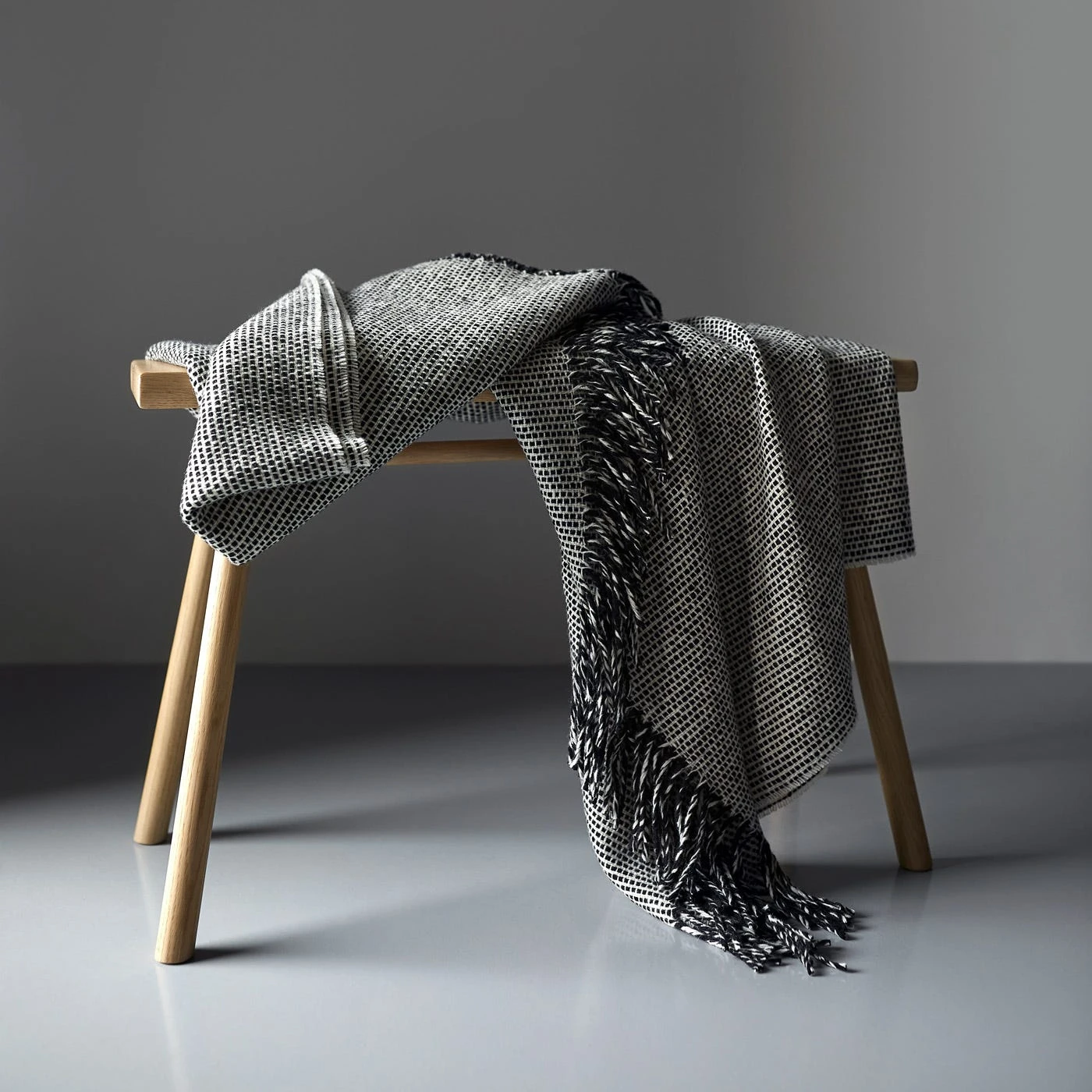 Emphasize Tweed Monochrome III Throw Blanket - Image 6