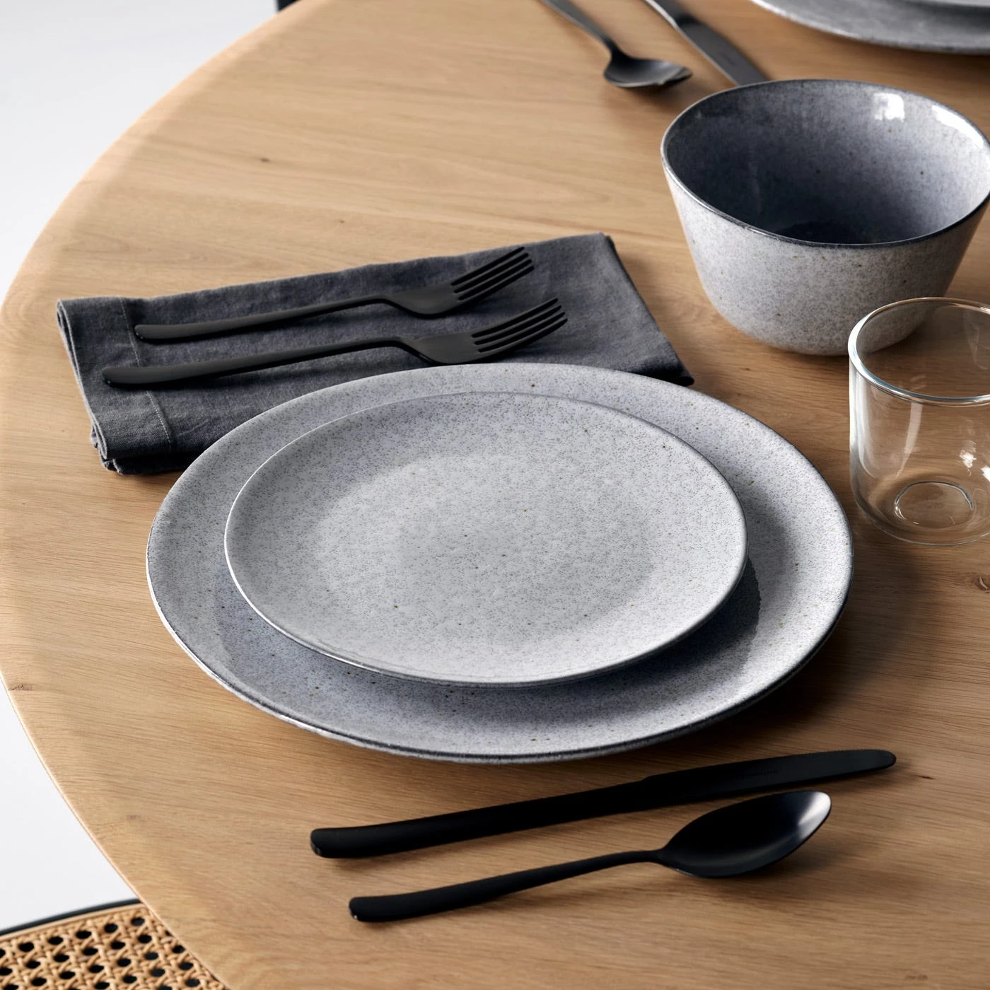 Grace Gray 3pc Dinnerware Set - Image 2