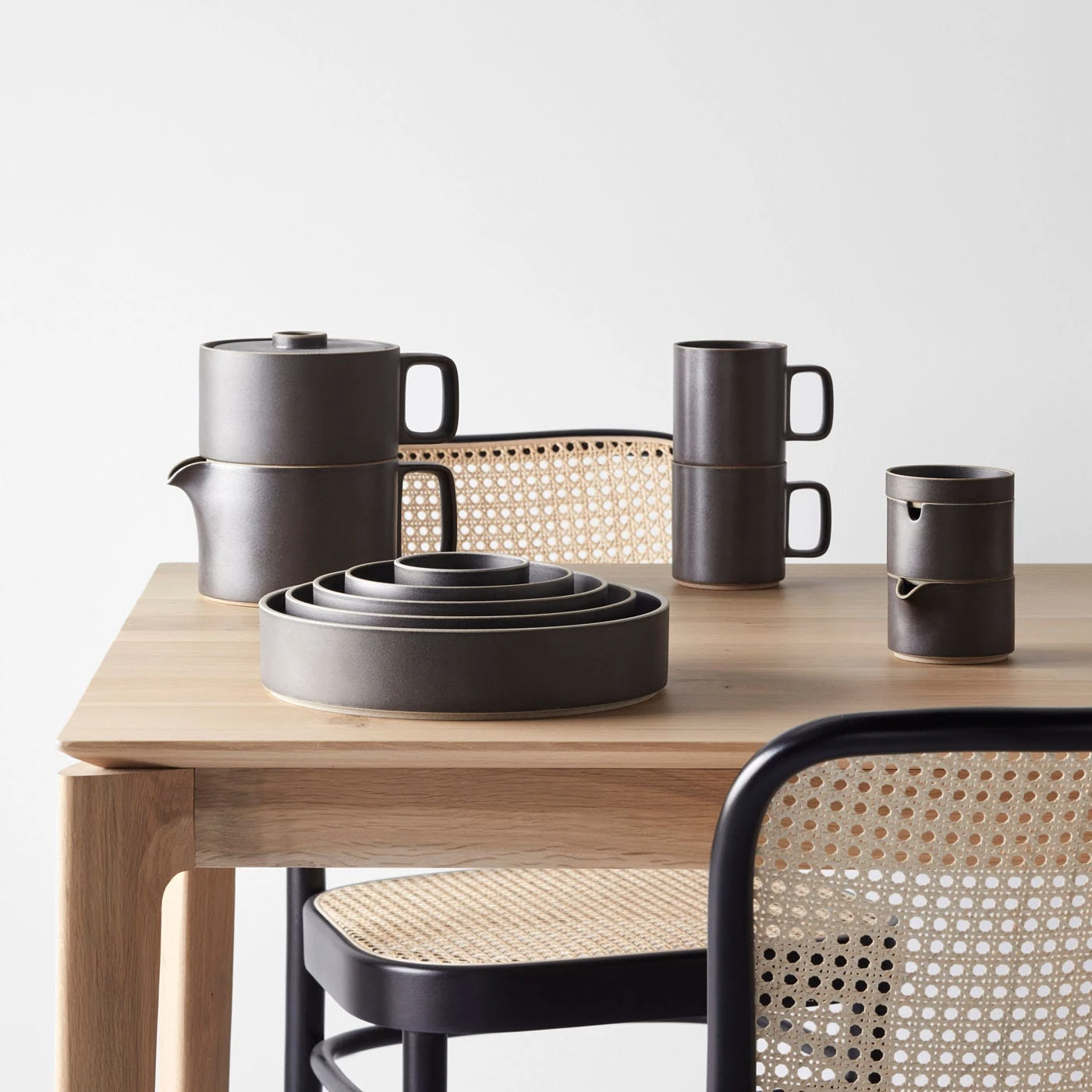 Hasami Black Creamer - Image 11