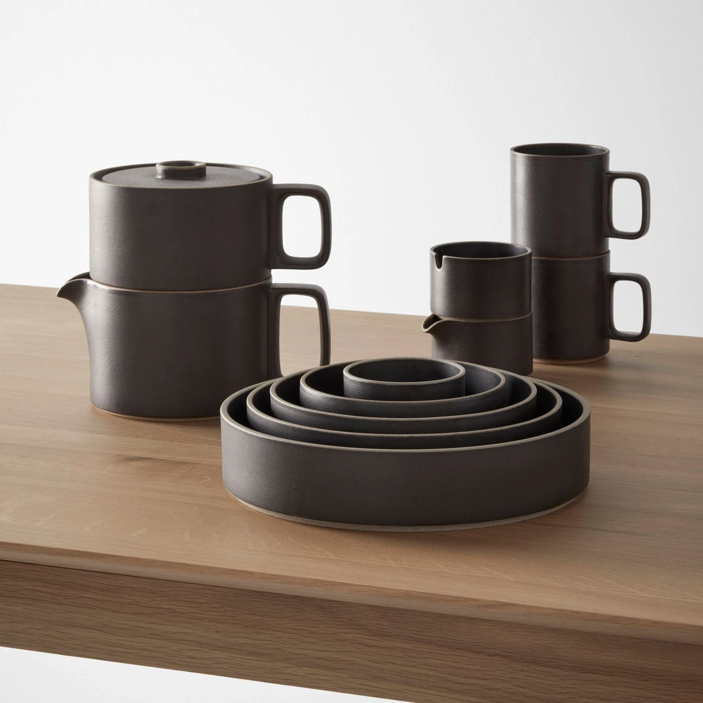 Hasami Black Creamer - Image 10