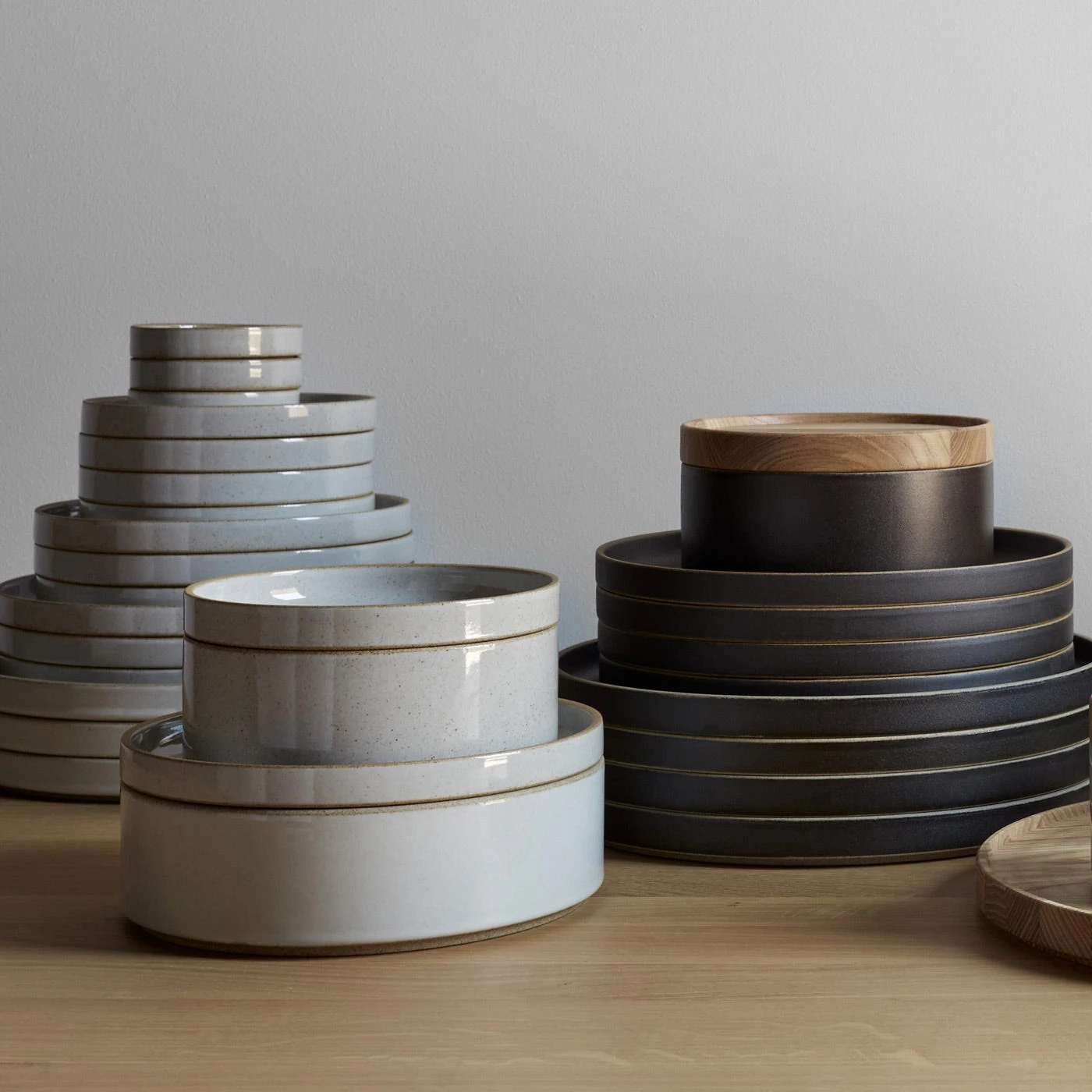 Hasami Gloss Gray Bowl 10" - Image 16