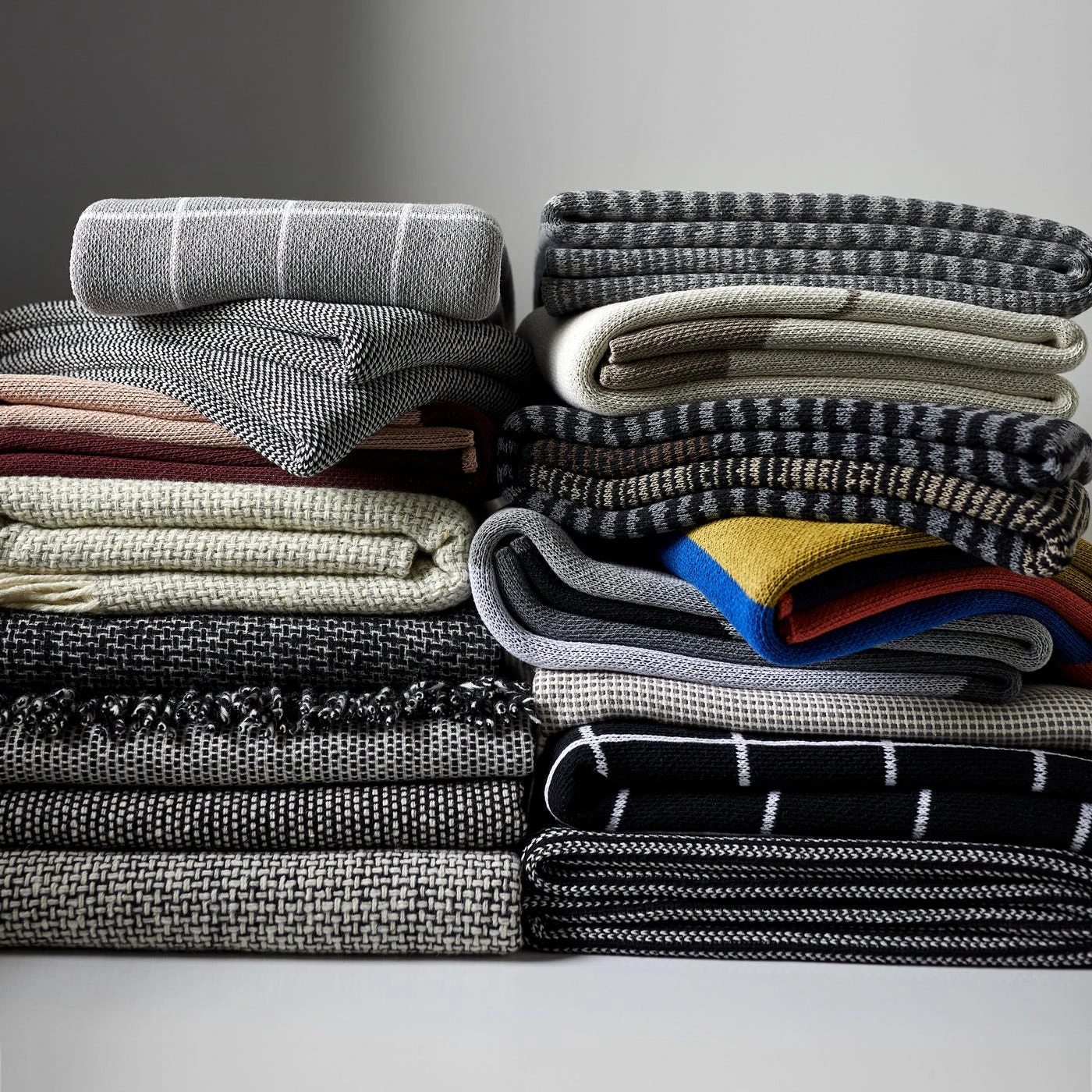 Mended Tweed Monochrome V Throw Blanket - Image 9