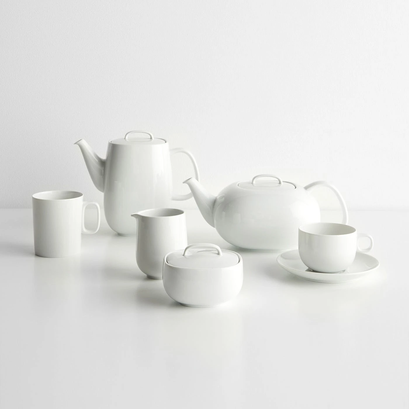 Moon White Creamer - Image 3