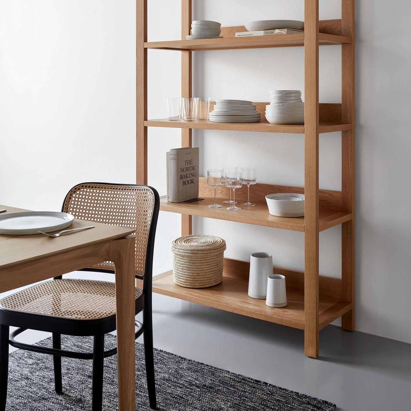 Medaillon Oval Platter - Image 11