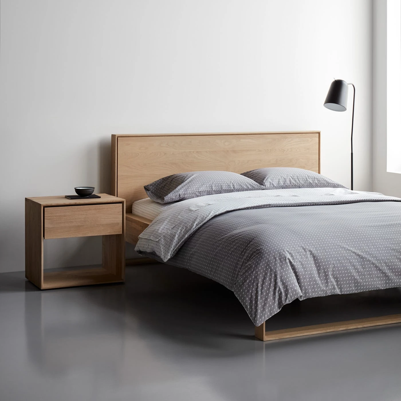 Nordic Oak Tall Side Table - Image 10