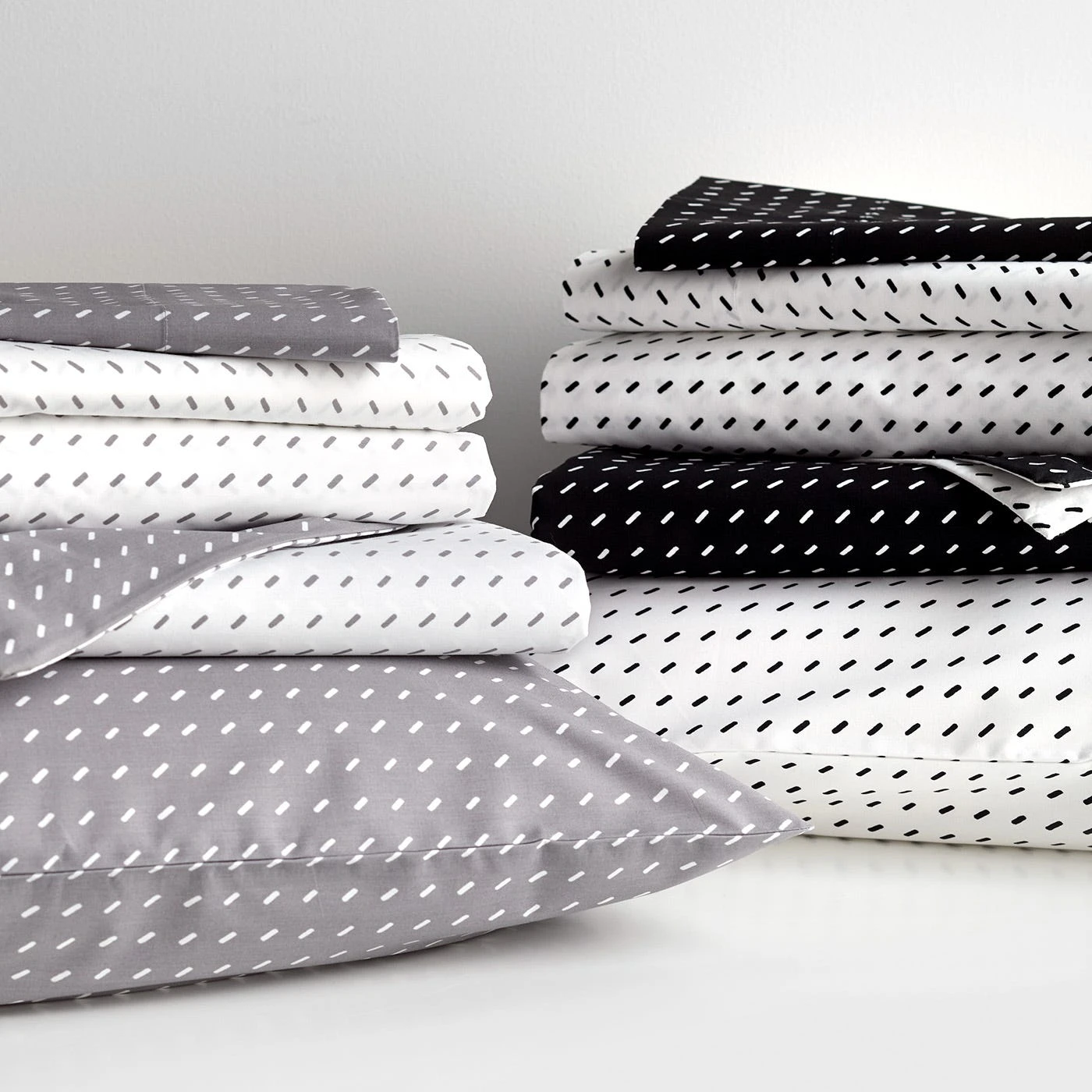 Stitch Black + White Pillowcase Set - Image 3