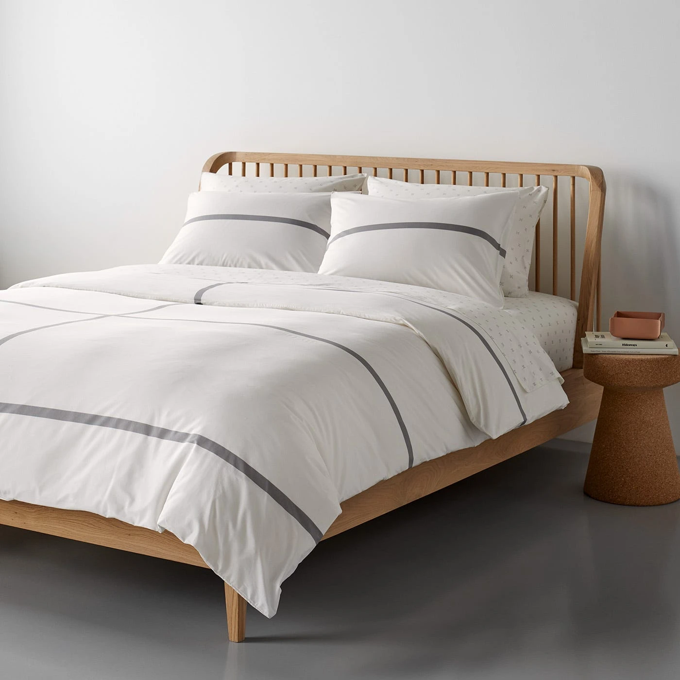 Central Cork Stool - Image 10