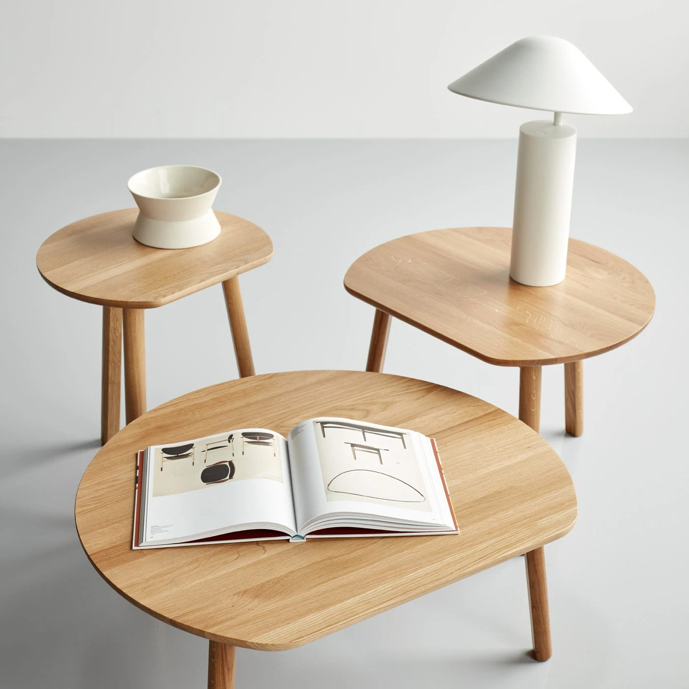 YYY Oak Coffee Table 31.5" - Image 5