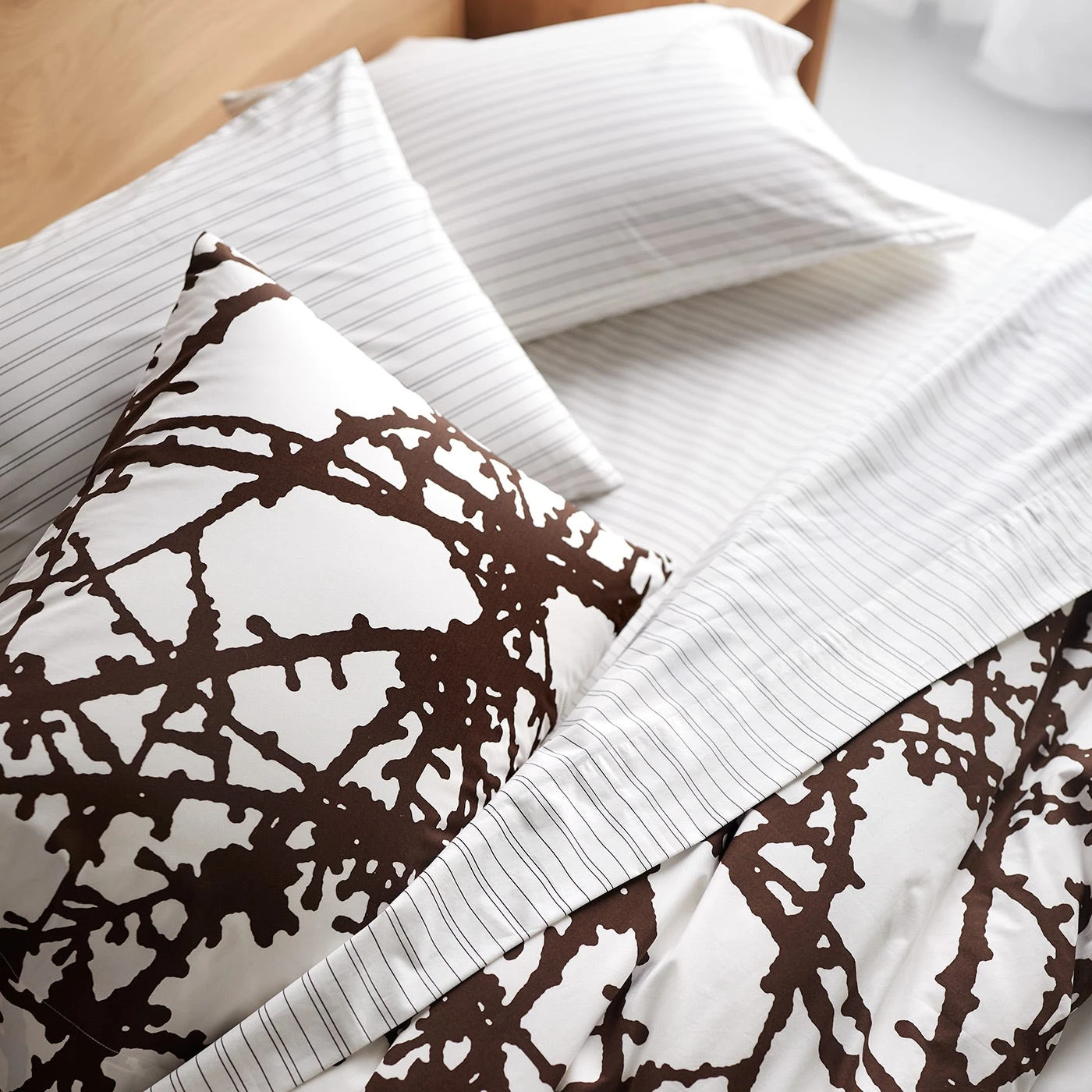 Larch Black Coffee Pillowcase Set - Image 7