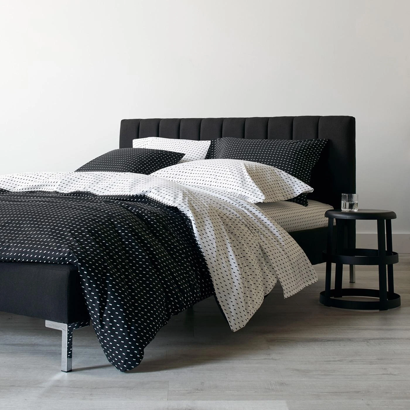 Stitch White + Black Pillowcase Set - Image 5