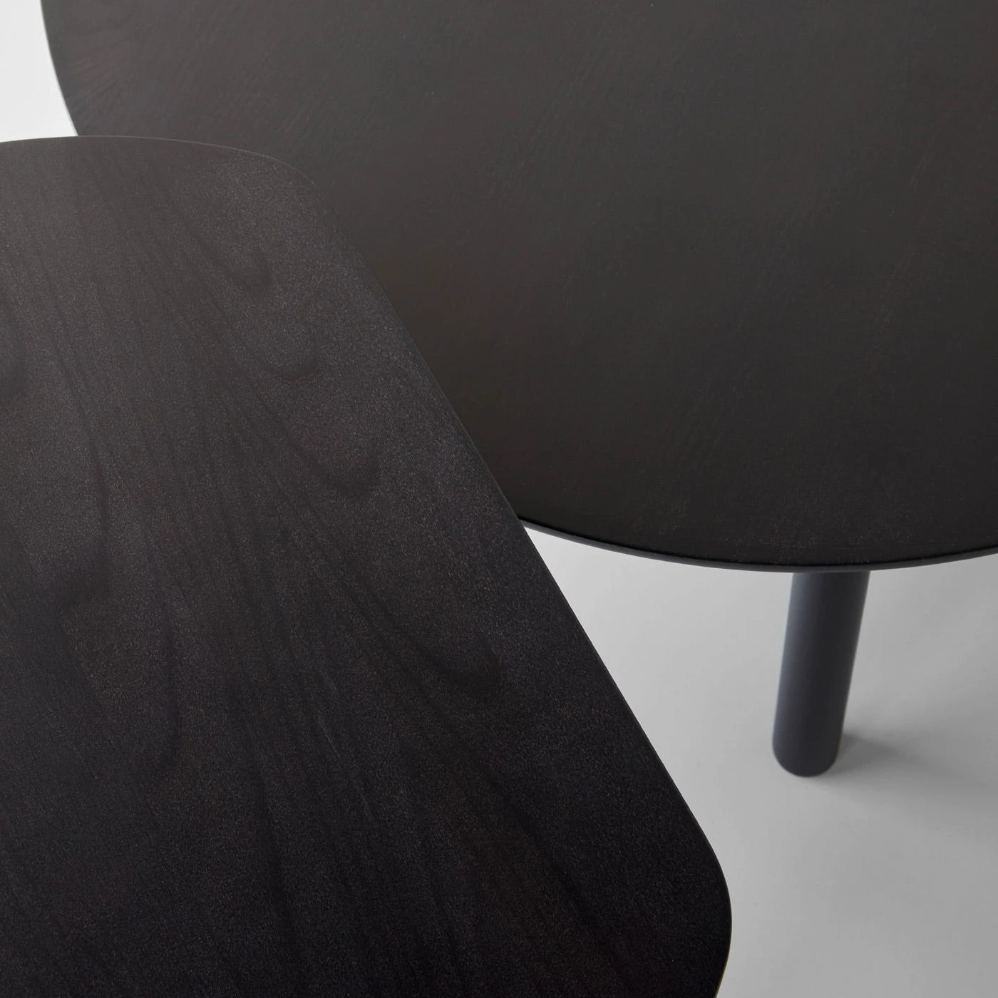 YYY Black Coffee Table 17.75" - Image 5